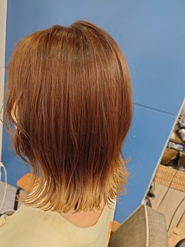 ローカル 水道橋(Local) 外ハネ×グラデーションカラー