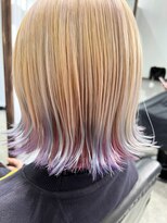 ニフティ(NIFTY)&nbsp;ブロンドベージュ/裾カラー/切りっぱなし外ハネボブ/熊本/上通