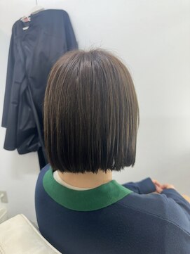 エクラートリアン 藤沢店(ECLART Lien) 切りっぱなしボブ