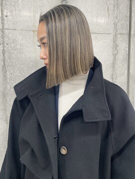 モニカ(MONIQA) 【地毛ハイライト】