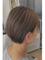 ハーティーモトヤワタ(hearty MOTOYAWATA)&nbsp;横顔美人×丸みショートボブ