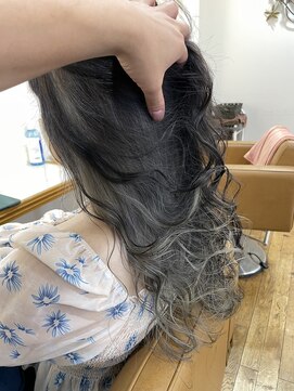 テイスティ プライム(tasty prime) シルバーグレーインナーカラー