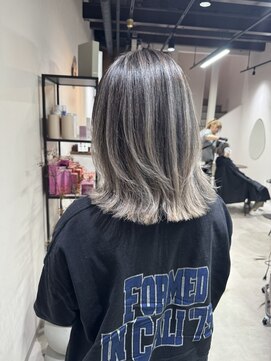 ミチ ノア(mich-nor-) グレージュ系バレイヤージュ◎20代30代40代