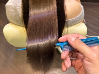 ベルナ(BELUNA)の写真/傷んだ理由に対して直接処置ができるサロン！内部補修・外部補修それぞれに対応出来るトリートメントあり◎