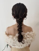 アヴェイル ヒロオ(a'vail Hiroo) 結婚式お呼ばれ・二次会 編みおろしヘアセット