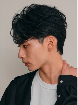 レタッチ バイ フィフス 天神大名(RETOUCH by fifth) 福岡天神メンズフェザーパーマフェザーショートスパイラルパーマ