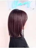 透明感ワインレッド×大人ストレートボブ