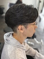 ニアウ 高崎店(Niau)&nbsp;メンズセンターパートフェザーパーマ群馬高崎眉毛韓国