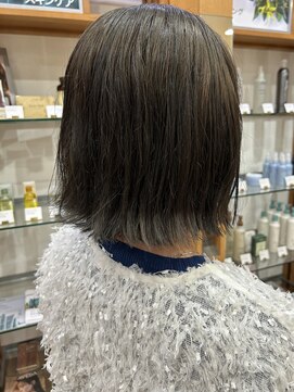 プランタンアヴェダ(printemps AVEDA) 切りっぱなしボブ