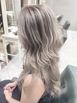 デイズ(days)&nbsp;アッシュグレージュバレイヤージュカラー