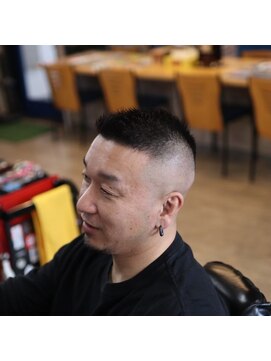 カットハウス ベリーショート:ハイスキンフェード