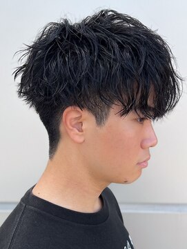 エルマーク 梅田(L-MARK) メンズパーマ/ツイストスパイラル/サーフカール/men's/眉毛