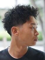 メリケンバーバーショップ コウベ(MERICAN BARBERSHOP KOBE)&nbsp;メンズカットバーバースタイルスパイキーN2