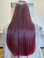 ロカ バイ ティアトロ ヘア サロン(ROCA by teatro hair salon)&nbsp;チェリーレッド スーパーロング 髪質改善 ストレートヘア