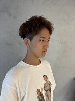 ニーイチイチ(211)&nbsp;メンズアップバングショートカット