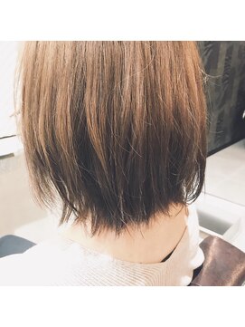シンクタンク(THINK TANK) ショート ボブ レイヤー/ベージュ ブラウン