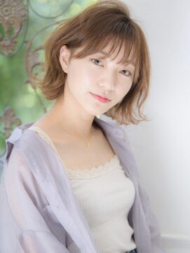 コム(com by neolive) 外ハネボブ