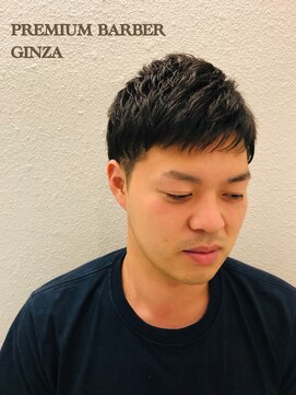 プレミアムバーバー 銀座店(PREMIUM BARBER produce by HIRO GINZA) ツーブロックショート