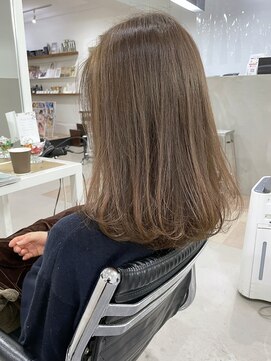 オウル(Owll) 【Owll】ふんわりレイヤーセミディ　フォギーベージュ