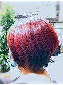【CAN】大人女子にオススメ♪前下がりショートボブ×レッド