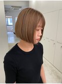 ミニボブ×ハイライトカラー