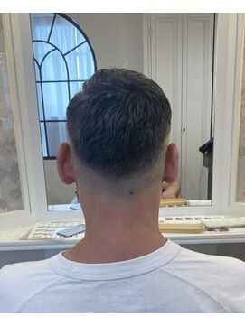 テイスティ プライム(tasty prime) スキンフェードカット