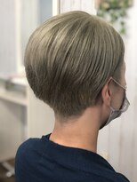 エン(EN)&nbsp;くすみカラー×スパイシーショート