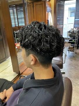 リットジェンツ 千葉(Lit Gents) カット&スパイラルパーマ【SHOHEI】