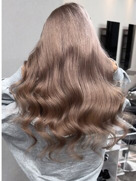 エミーバイモアムー(Emmie byMoremuu) 【埼玉ギャルの救世主】ギャルクティー