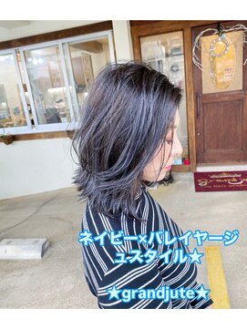 グランジュテ(grandjute) ブリーチ★ダブルカラー★髪質改善★ヘッドスパ★インナーカラー