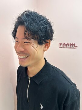 ルーム シンサイバシ(room shinsaibashi) 【room shinsaibashi/植松さくら】メンズカット　パーマスタイル