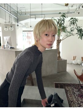 メルシー merci ハイトーンショートレイヤー