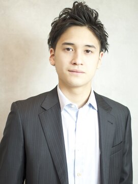 ベックメンズヘアサロン(BEKKU Men's hair salon) スーツでもカジュアルでもニュアンスパーマ大人ショート