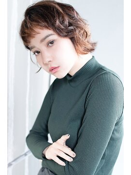 ラフィス ヘアー リアン 西宮北口店(La fith hair lien) 【La fith】 大人可愛いショートスタイル