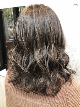 ココ 西葛西南口店(COコ) ナチュラルハイライトで外国人風♪