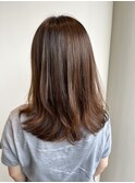 セミロングスタイル