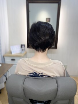 クロバーズヘア(Clover's hair) 炭酸ヘッドスパ＋頭浸浴でふんわり柔らかく