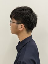 ビーヒアナウ N゜03 金沢駅西店(BE HERE NOW) メンズマッシュ/束感/ナチュラル/刈り上げ