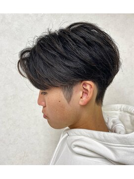 エイル リュクス(Aujua Eir LUXE) 【メンズ】【ツイストスパイラル】【波巻きパーマ】