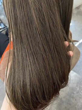 ローレン(Loren) スモークベージュ