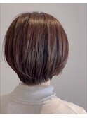 女性らしいショートスタイル