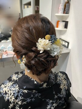 トゥエンティ ファイブ(TWENTY FIVE) アップスタイル/網島