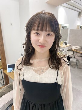 シー(thee) 透明感ブリーチなしベージュ！