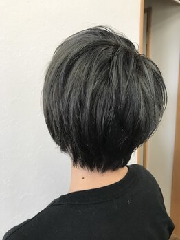 ロキ ヘアー ラボ(Loki hair labo)の写真/丁寧なカウンセリングを行い、オーダーメイドの様に創り込むカットは再現性&スタイリングのしやすさが違う!