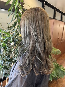 ネバーランド 平成店(NEVER LAND) オリーブベージュカラー