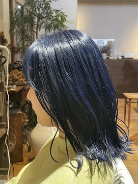 ボタニカ(Botanica) セルリアンブルー/ボブ/ミディアムレイヤー/顔周りレイヤー