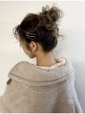 結婚式パーティーヘアセットお団子スタイル