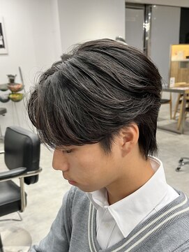 ラヴィズムバイフィフス(LUVISM by fifth) ニュアンスパーマフェザーパーマ毛流れ新潟メンズパーマ