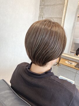 ルースヘアー(Luz hair) ショートボブXオリーブカラー