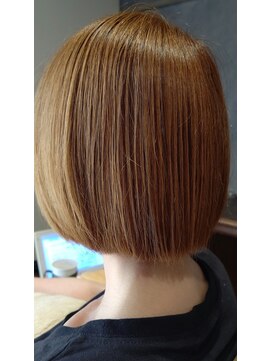 グラフィーサッポロ(Graphy sapporo) パッツンボブ